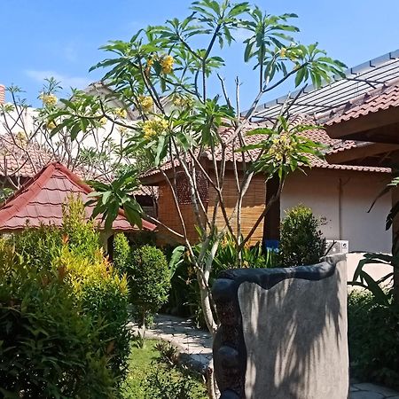 Ferienwohnung Zifa Mandalika Kuta  Exterior foto