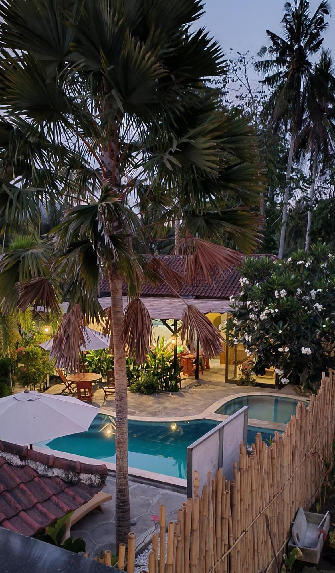 Ferienwohnung Zifa Mandalika Kuta  Exterior foto