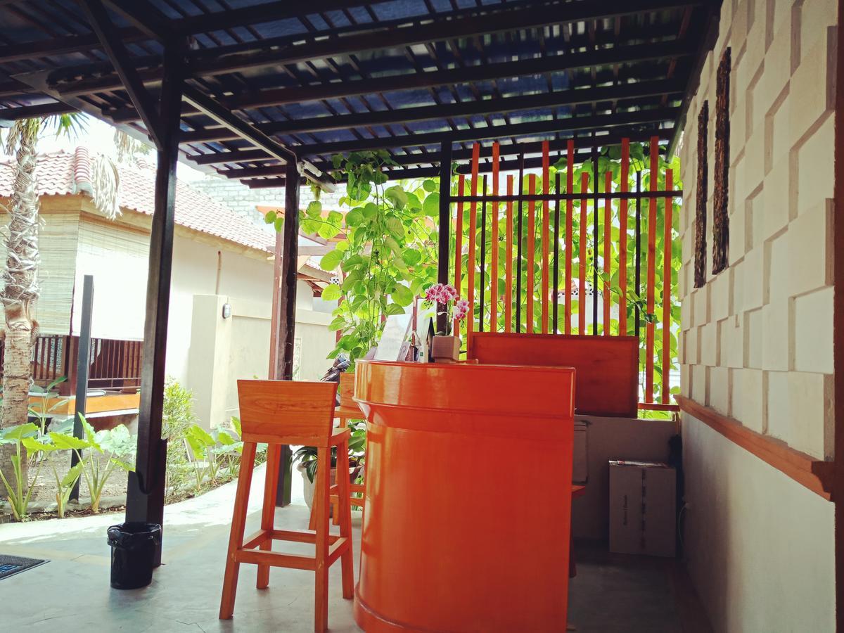 Ferienwohnung Zifa Mandalika Kuta  Exterior foto