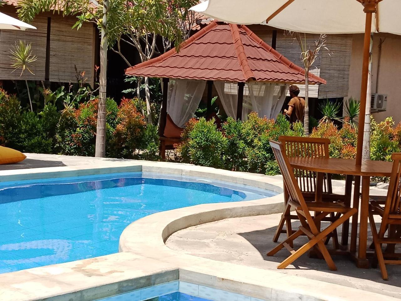 Ferienwohnung Zifa Mandalika Kuta  Exterior foto