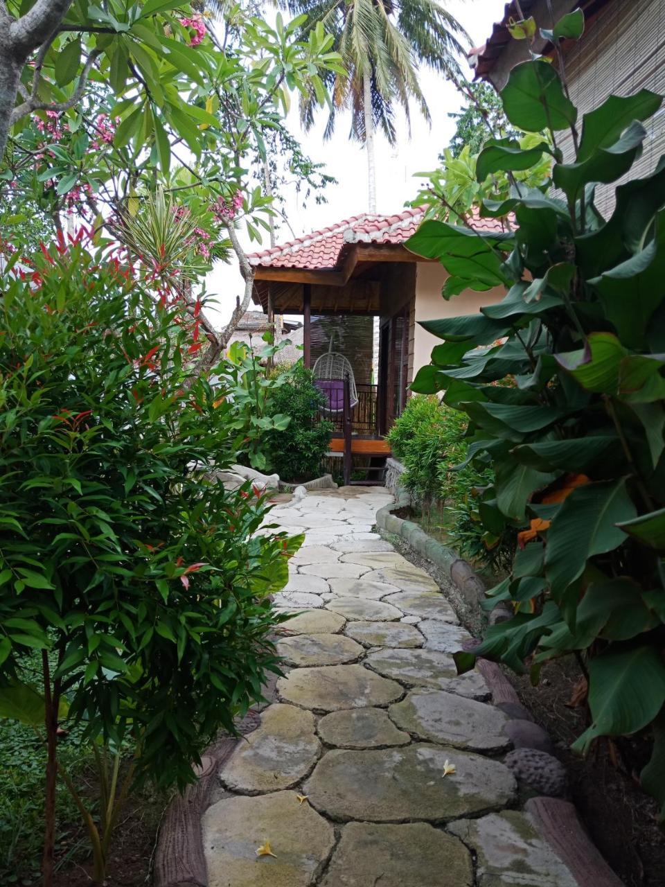 Ferienwohnung Zifa Mandalika Kuta  Exterior foto