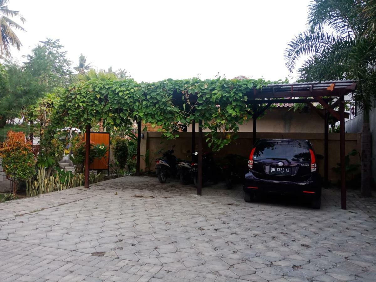 Ferienwohnung Zifa Mandalika Kuta  Exterior foto